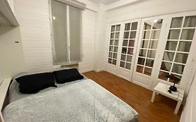 Appartement Design Champ De Mars, 2 Pieces Quartier Tour Eiffel